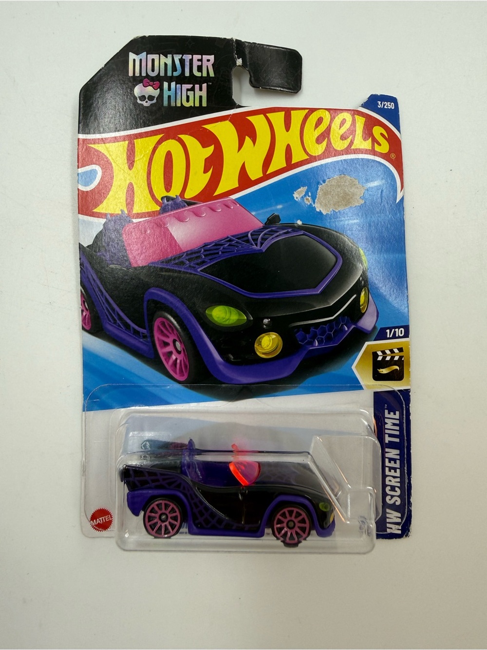Monster high hot wheels car ghoul mobile new!